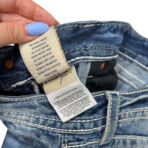 Miss Me Relaxed Bootcut Low Rise Jeans Y2K Bling Rhinestones Embellished 30 - Picture 9 of 9